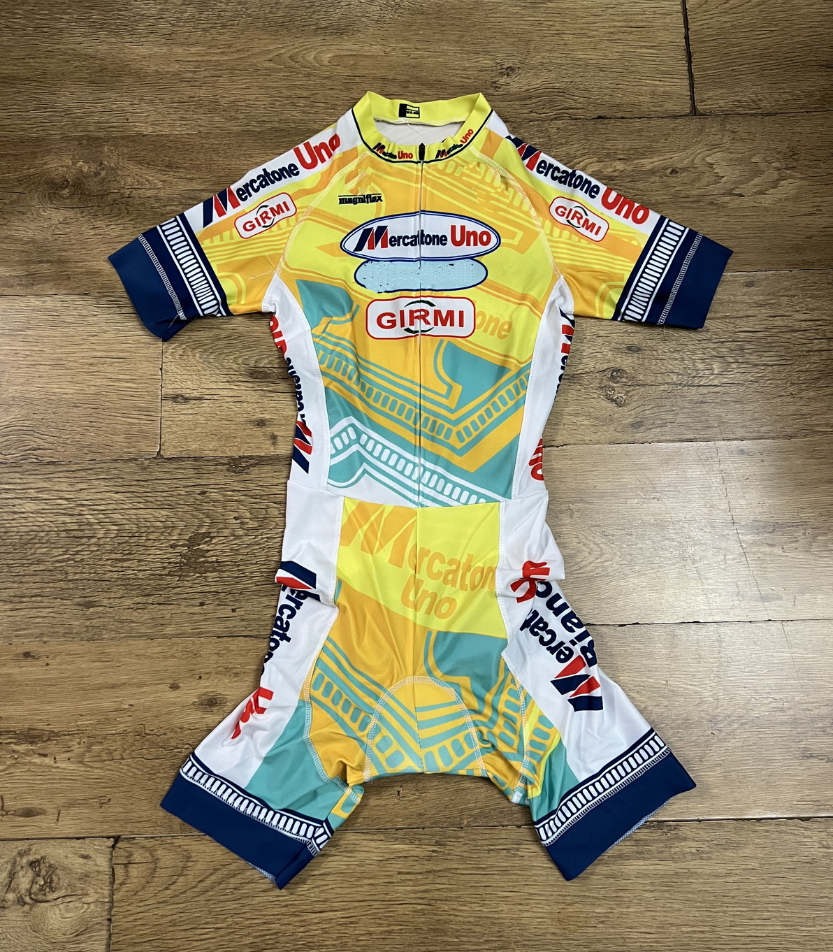 LASER CUT Skinsuit Mercatone U - Summer Clothing Material ulasan dan harga